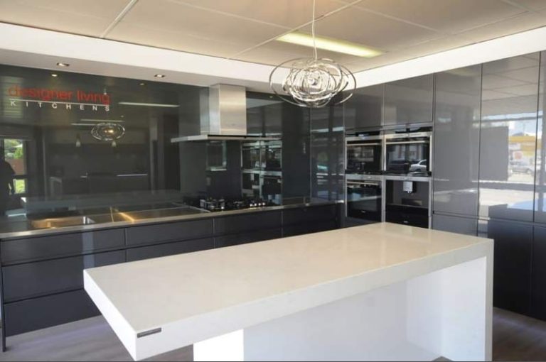 Designer Living Kitchens | Custom Cabinetry | Kitchen Renovations